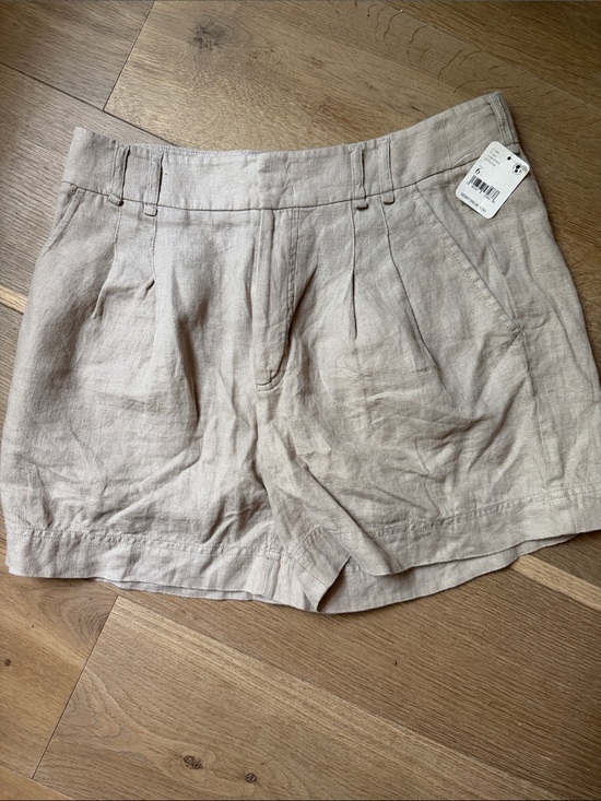 Free People Pants - New With Tags Free people Women’s Linen Blend Pleated Shorts - Beige
